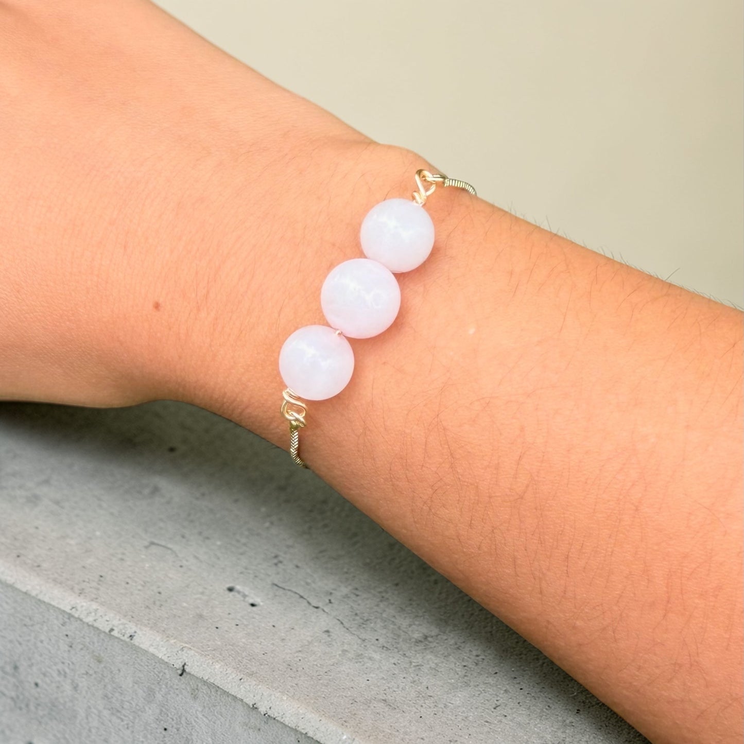 ✨ Pulsera Ajustable de Cuarzo Natural